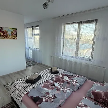 Huvepharma Arena Apartamento