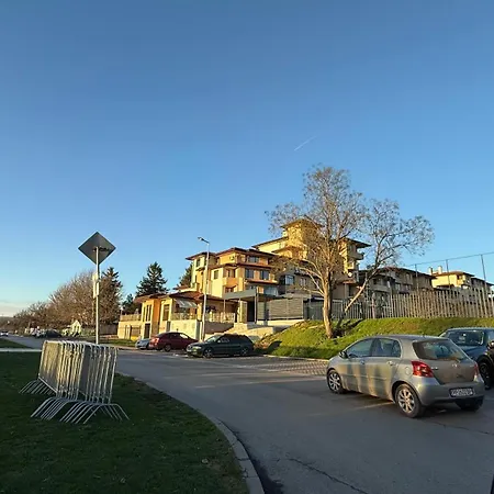 Apartamento Huvepharma Arena